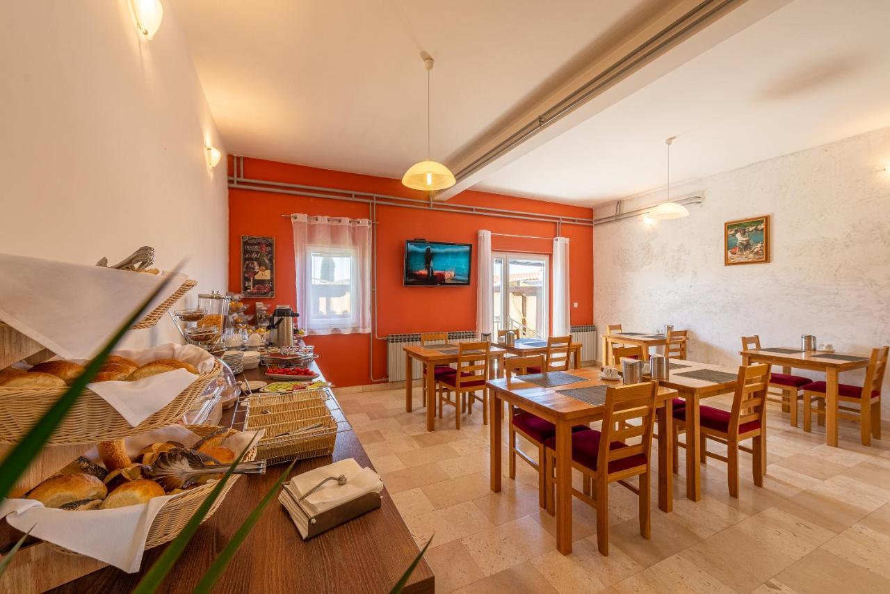 Bed & Breakfast Maki Biograd Na Moru Exterior foto